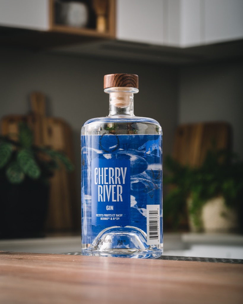 The world of Berries & Basil Gin